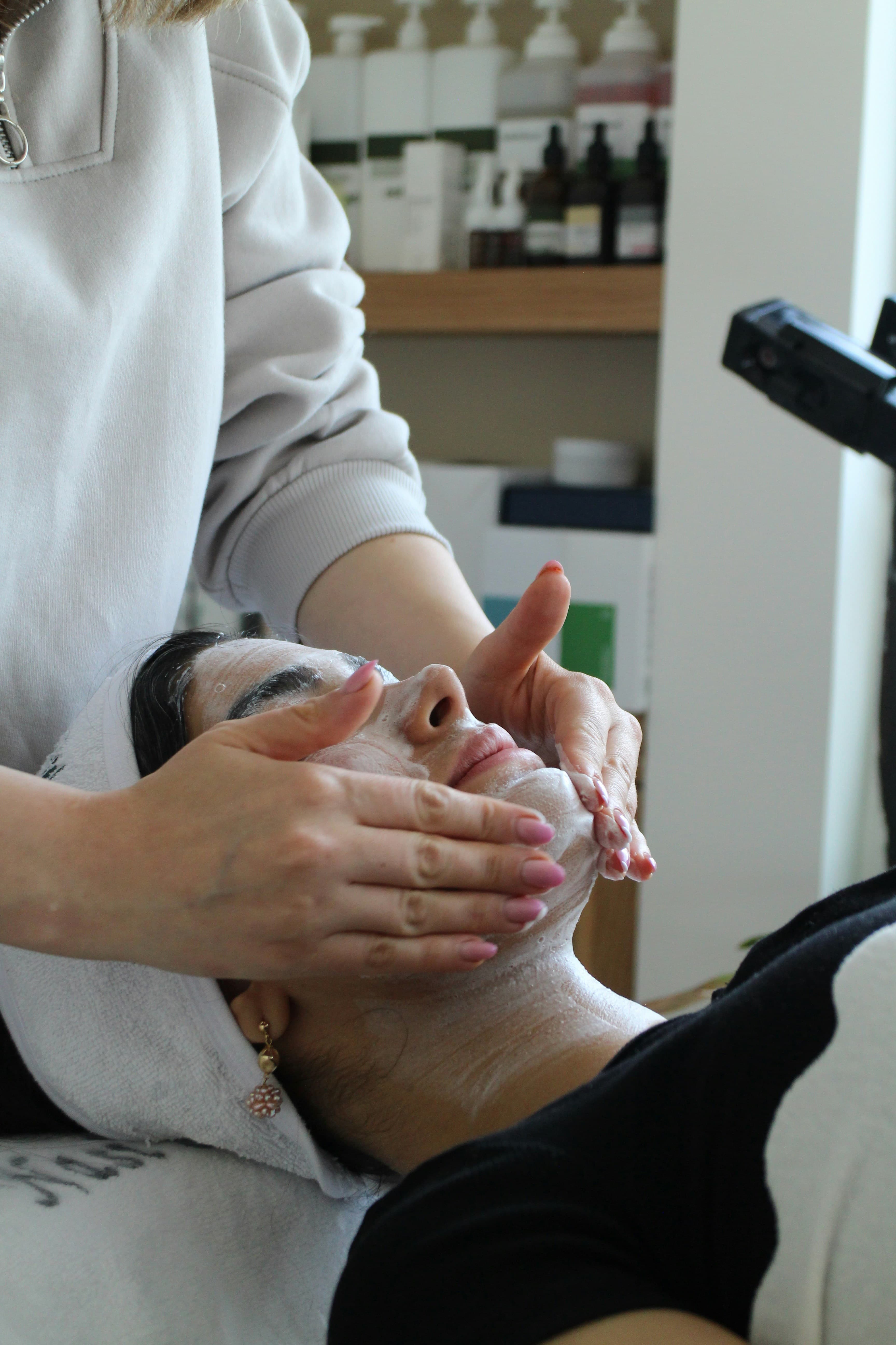 Medi facials treatment